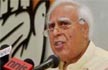 Cong hits back at Shah, says BJP should stop ’poster-baazi’